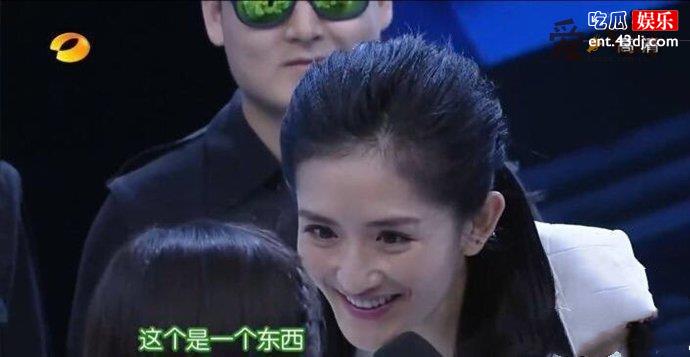 谢娜掐多多脖子是怎么回事
