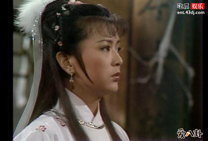 欧阳佩珊因病去世