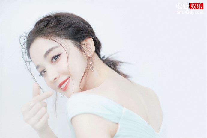 娜扎否认和张翰复合