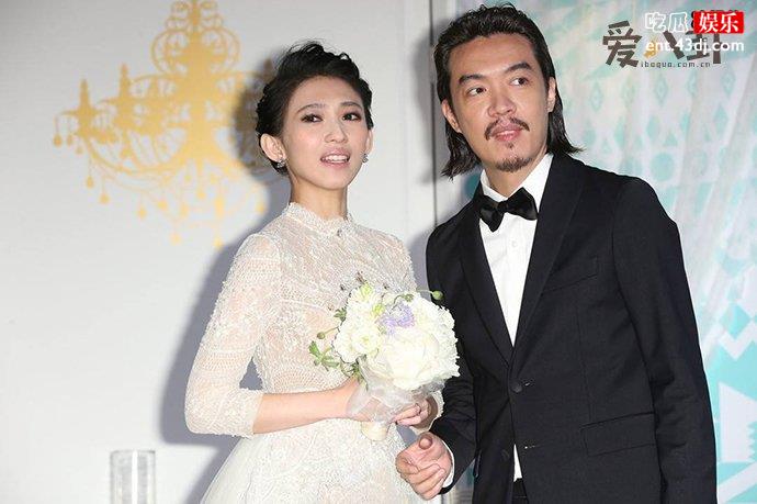 戴佩妮成龙分手原因