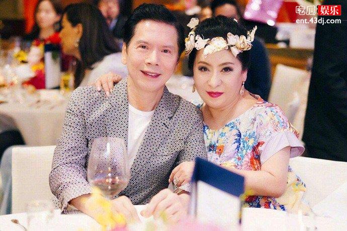 向太向华强夫妇