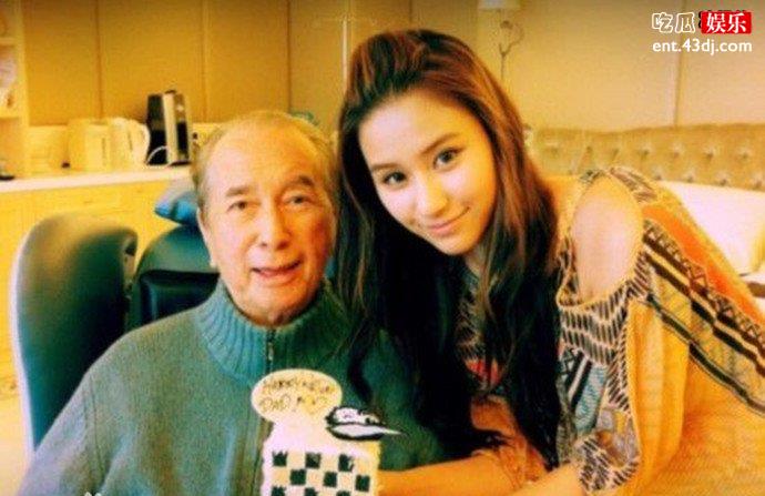 赌王何鸿燊与女儿何超莲