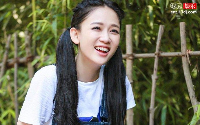 陈乔恩照片