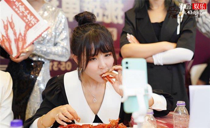 猫妹妹真名叫什么