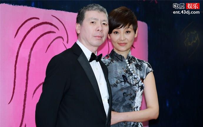 徐帆和冯小刚恩爱多年