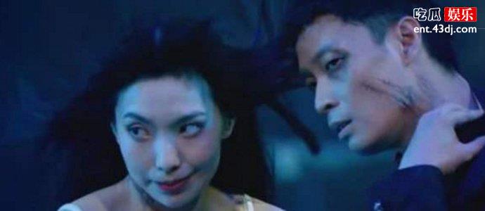 苏恋雅邪魅一笑
