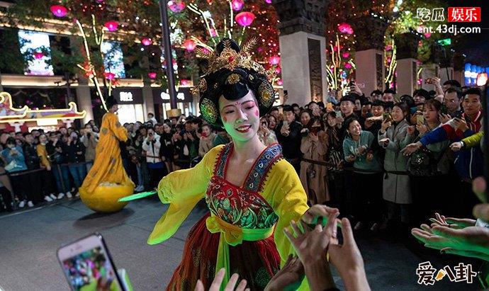 真人不倒翁为何不倒