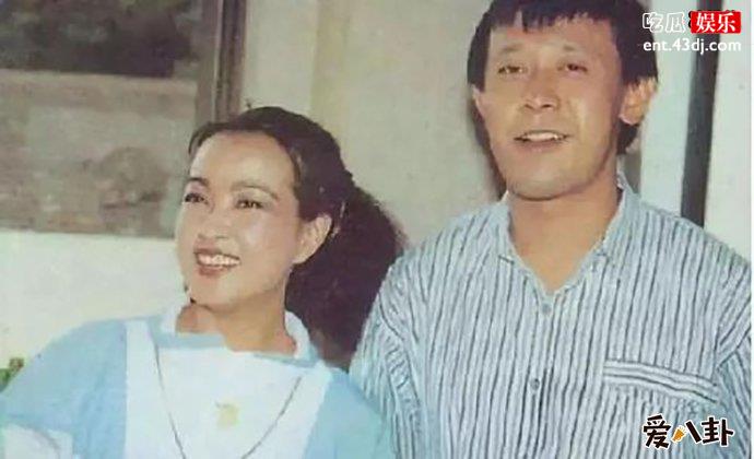 刘晓庆姜文为何分手