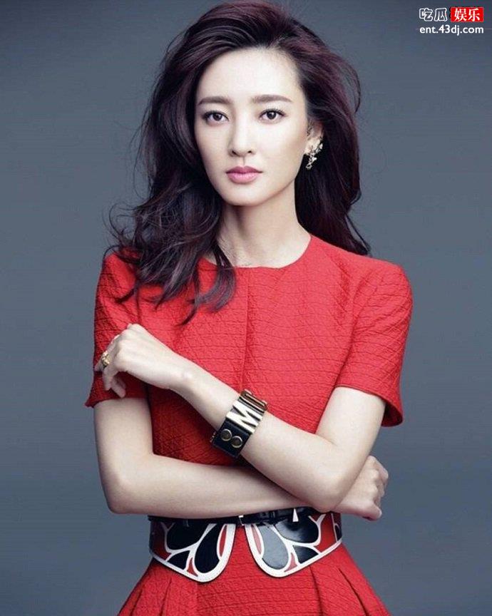 王丽坤