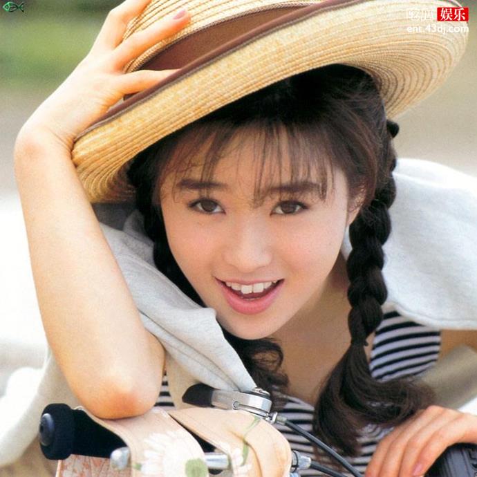 酒井法子是谁