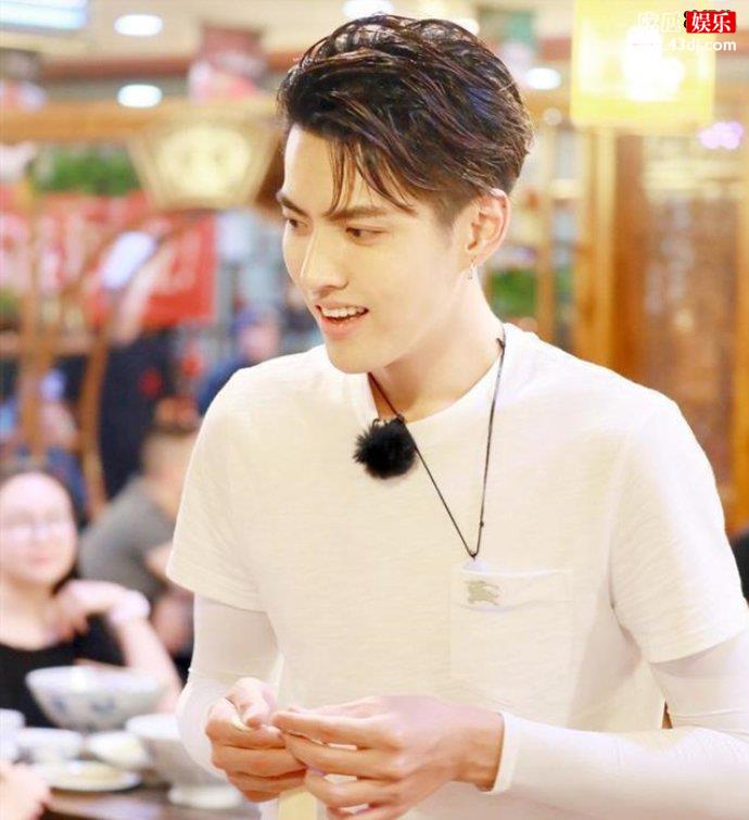 吴亦凡即兴说唱
