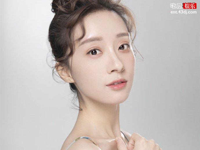 杨玥清新写真