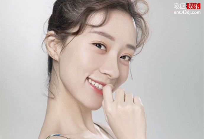杨玥清新写真