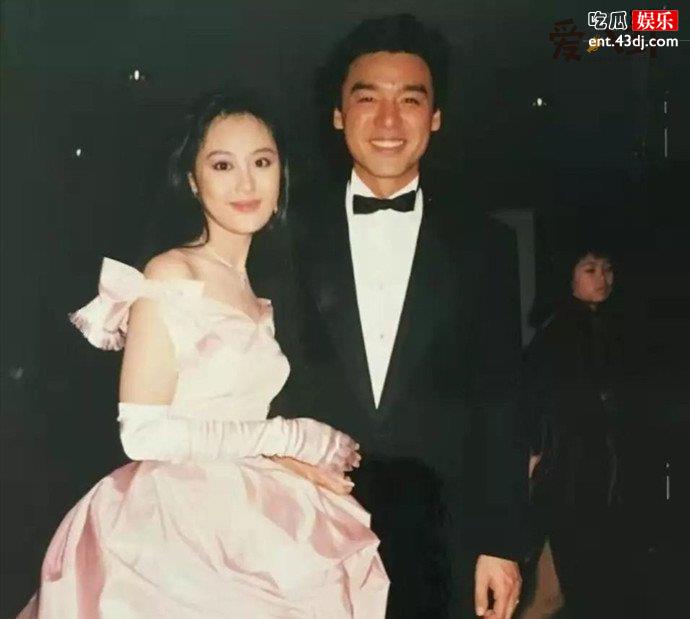 钟镇涛和前妻章小蕙