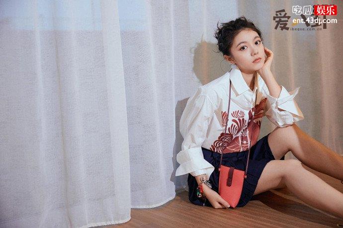 赵今麦的强大背景是什么
