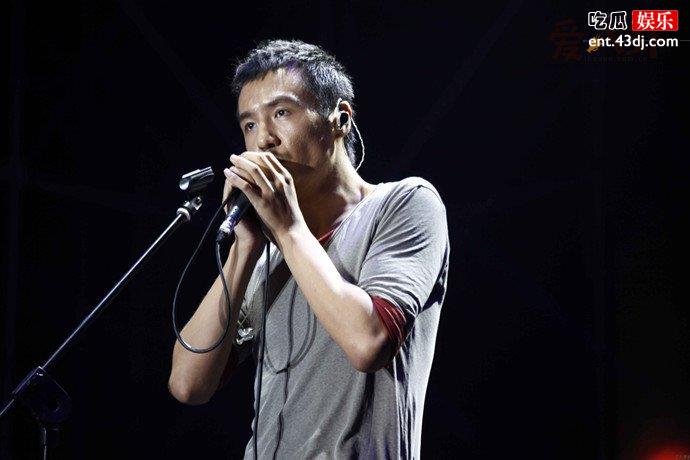朴树演唱