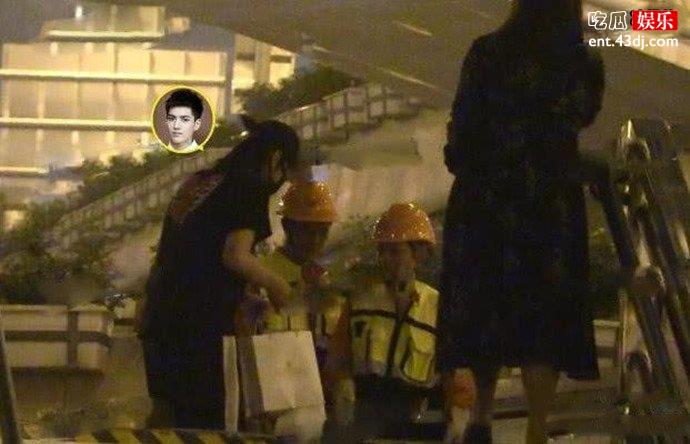 吴亦凡深夜送温暖