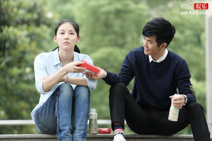 贾青老公真的是张晓龙吗？