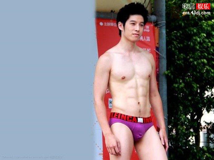 李柏伟在节目中打人