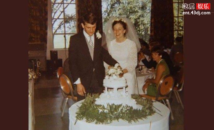 美国夫妇结婚蛋糕吃了49年