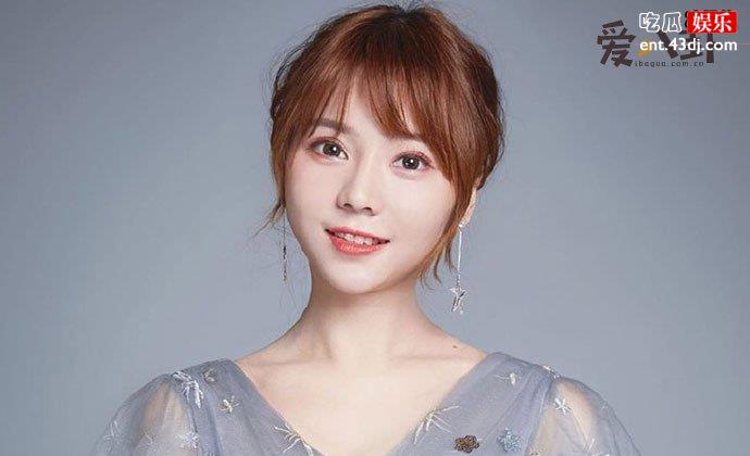 赤小兔美照