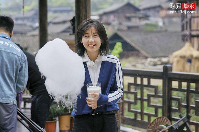 张子枫是要放弃设计梦了吗
