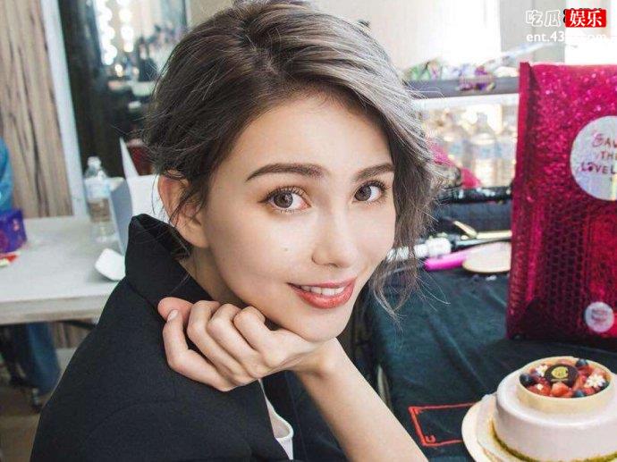 昆凌母亲节感慨发长文