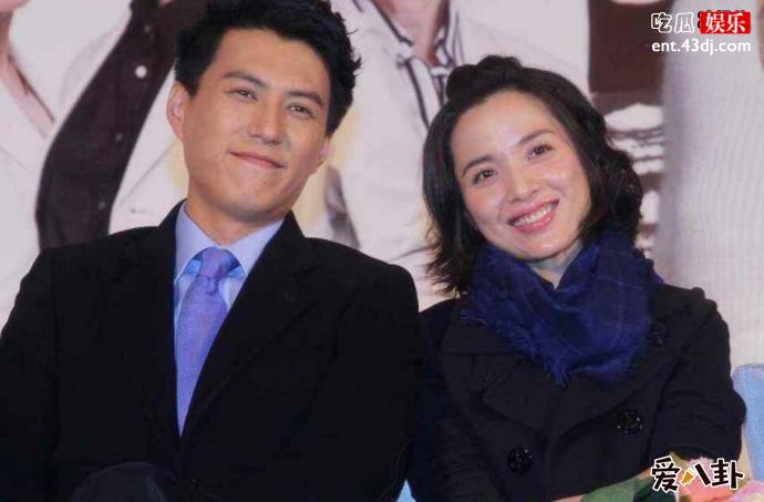 靳东和老婆李佳