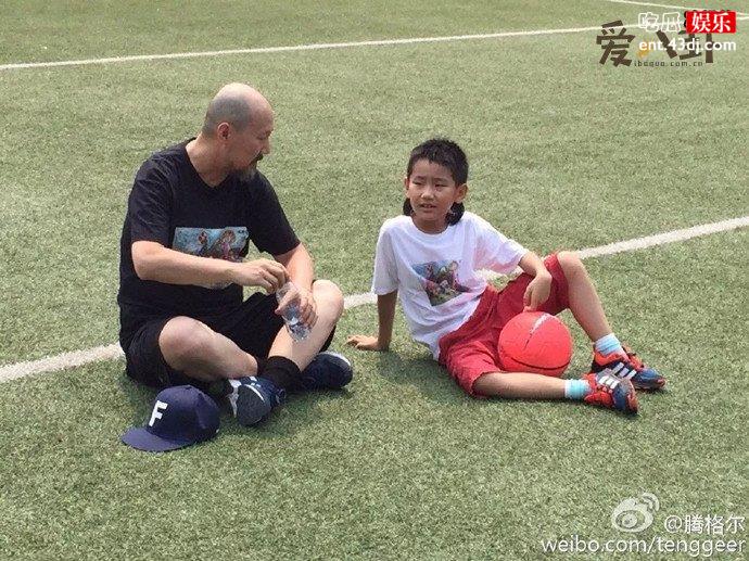 腾格尔和儿子