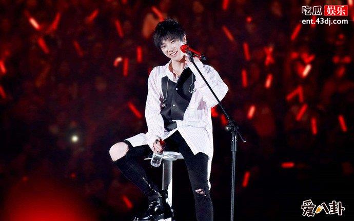 华语乐坛领军人物华晨宇