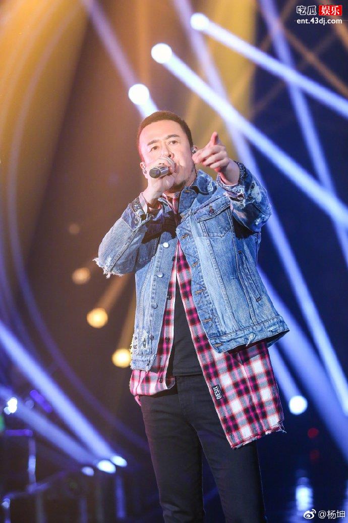 杨坤