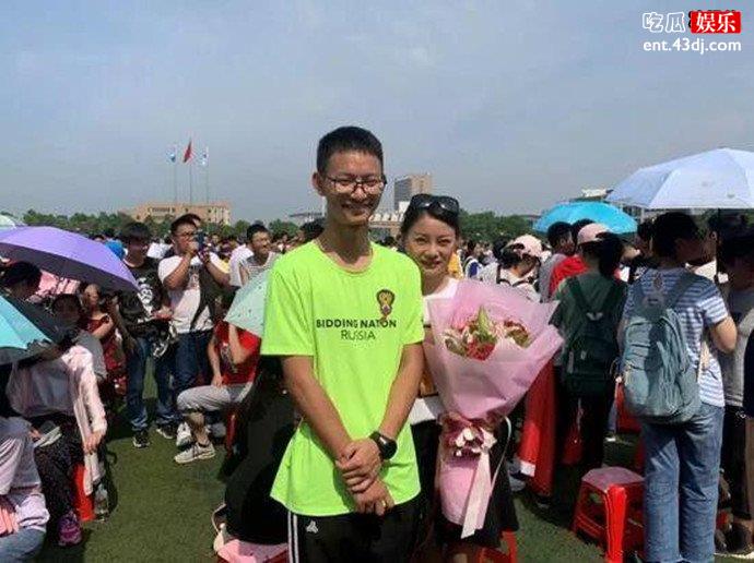 高考生感恩母亲