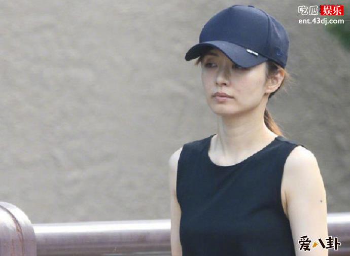 曝伊藤绫子孕4个月