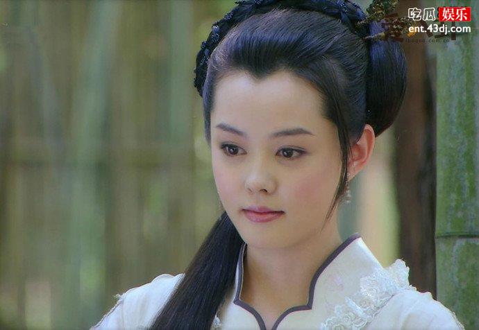 刘一含饰演的白牡丹