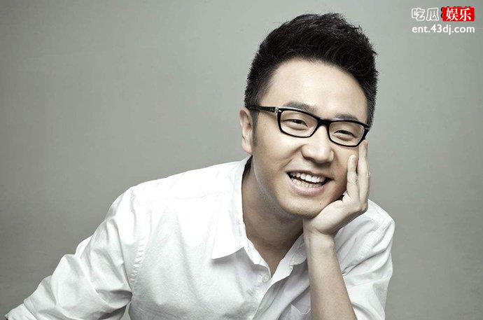 王铮亮在微博吐槽新人飘了