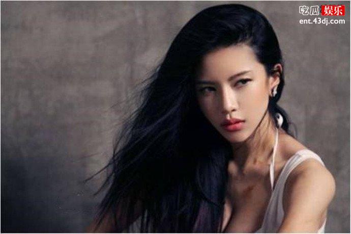 潘霜霜整容前