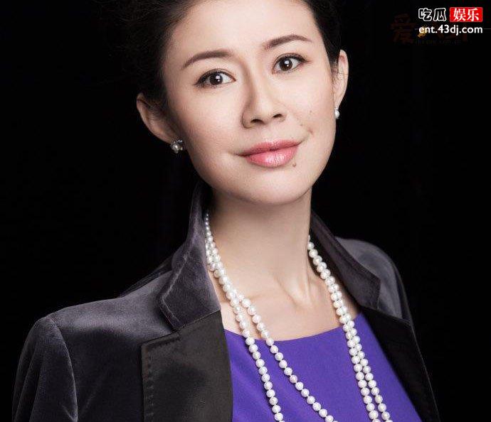 梁宏达妻子荆慕瑶