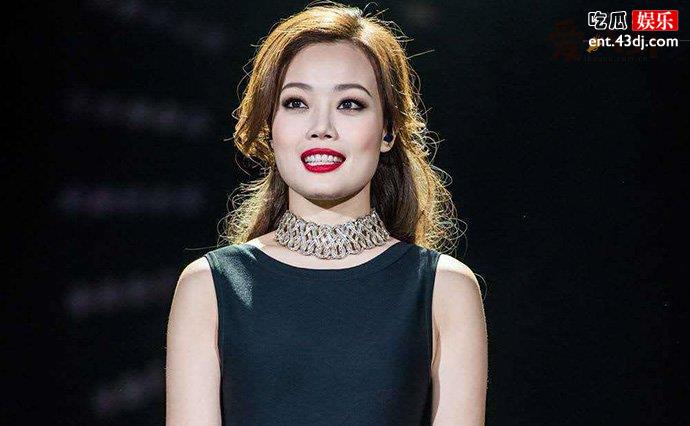 容祖儿回应与陈小纭争执