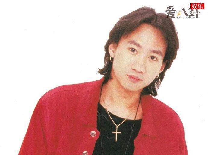 黄家驹照片