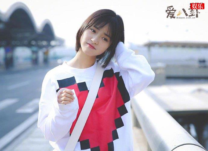 沈月照片