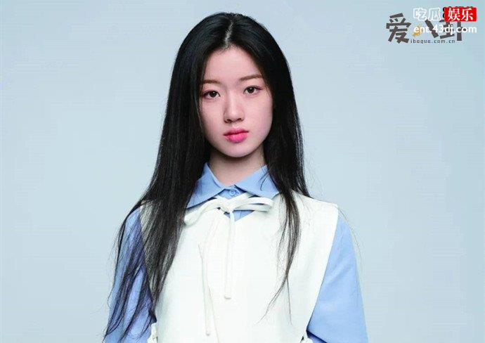 歌手单依纯照片