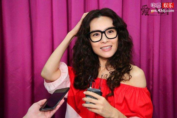 李佳芯为什么被雪藏