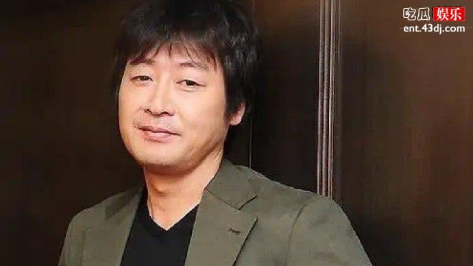 金伦奭照片