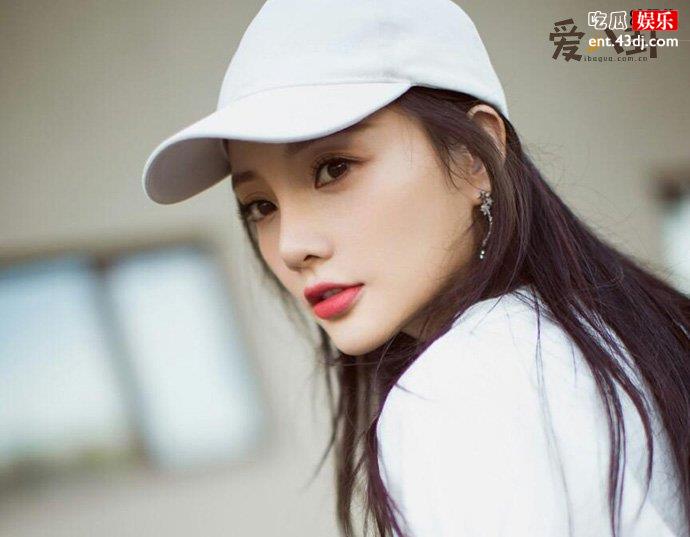 李小璐照片