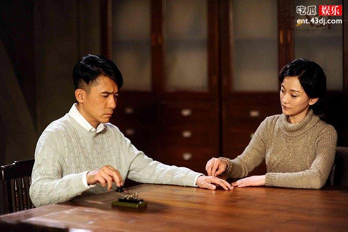 周迅梁朝伟私下什么关系 