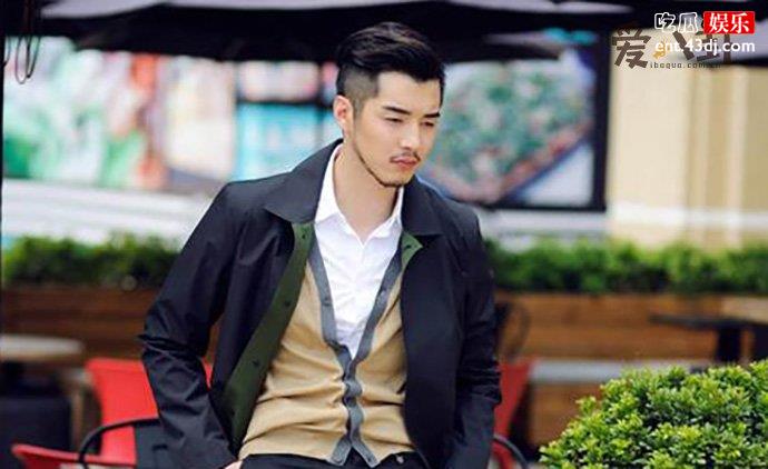 金世佳的老婆叫什么