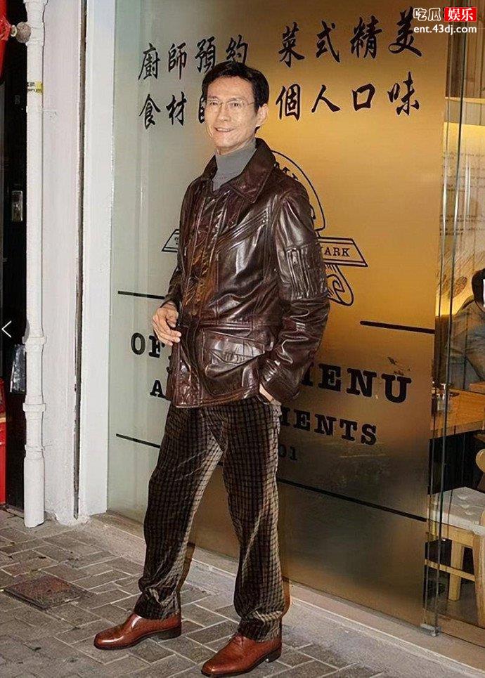 郑少秋是周润发的恩人