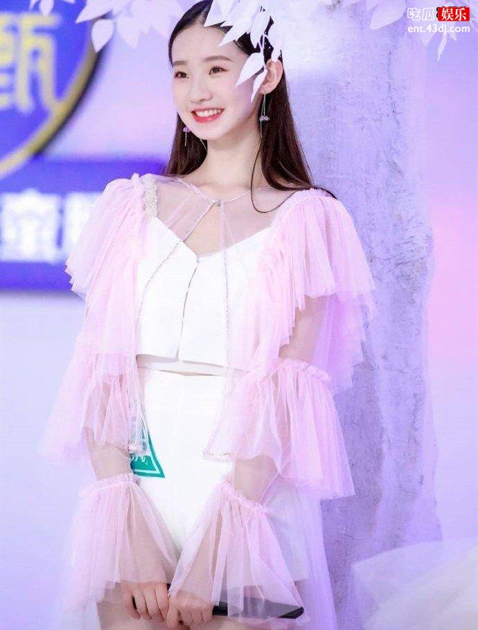 张艺凡腰力榜排名第九