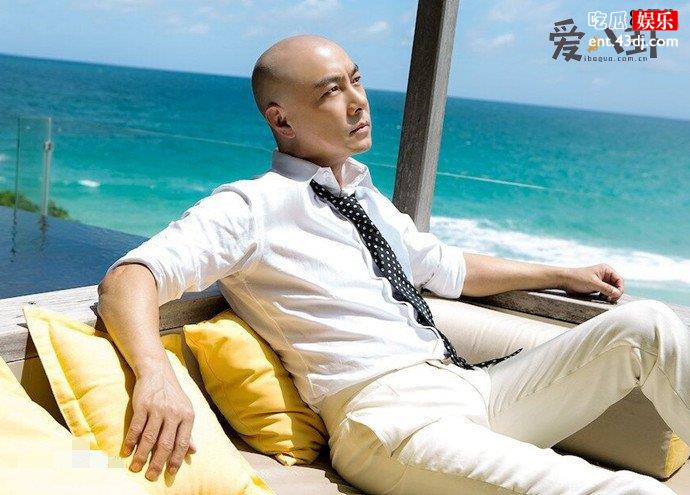 张卫健为啥一直光头