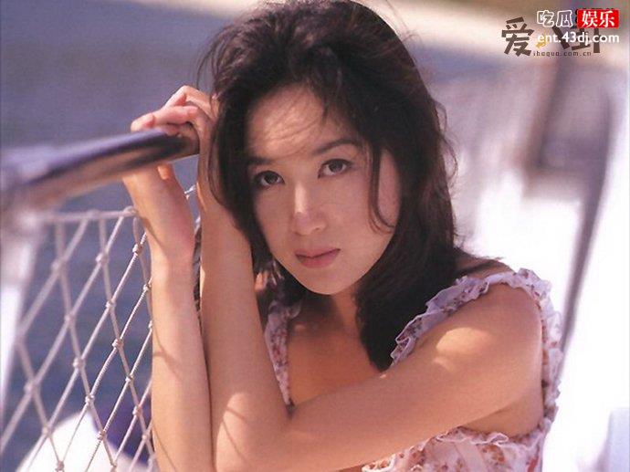 不老女神温碧霞出演过三级片